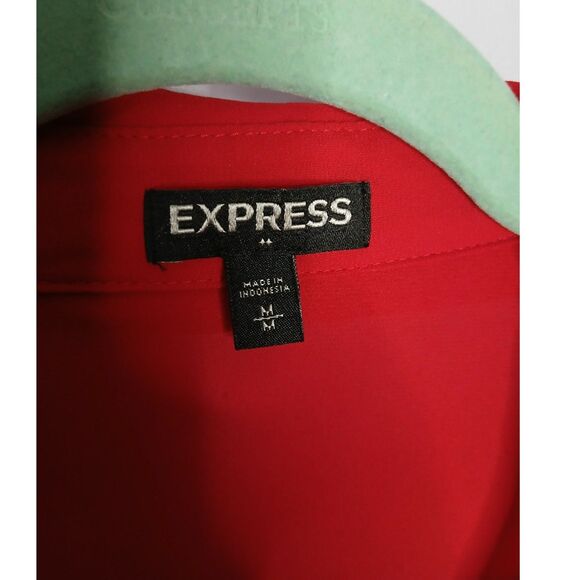 Express Roll Tab Sleeve Blouse Collar Lightweight Chest Pockets Red Womens Med - Picture 6 of 7